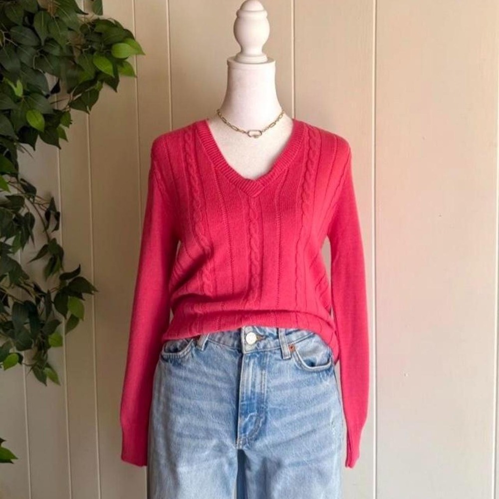 Evan-Picone Pink Cable Knit Sweater V-neck and Long Sleeves Women's Preppy